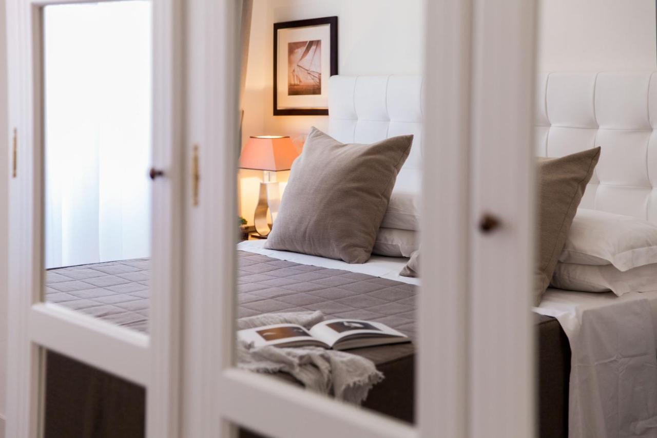 Hotel Lido アラッシオ エクステリア 写真